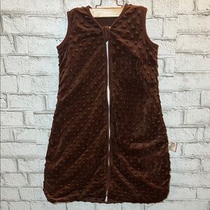 Fiemol plush 3D dot textured brown baby sleep sack